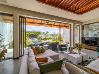 Villa zum Kauf mit 4 Zimmer in Thalang, Phuket