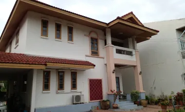 Haus zum Kauf mit 5 Zimmer in Don Mueang, Bangkok