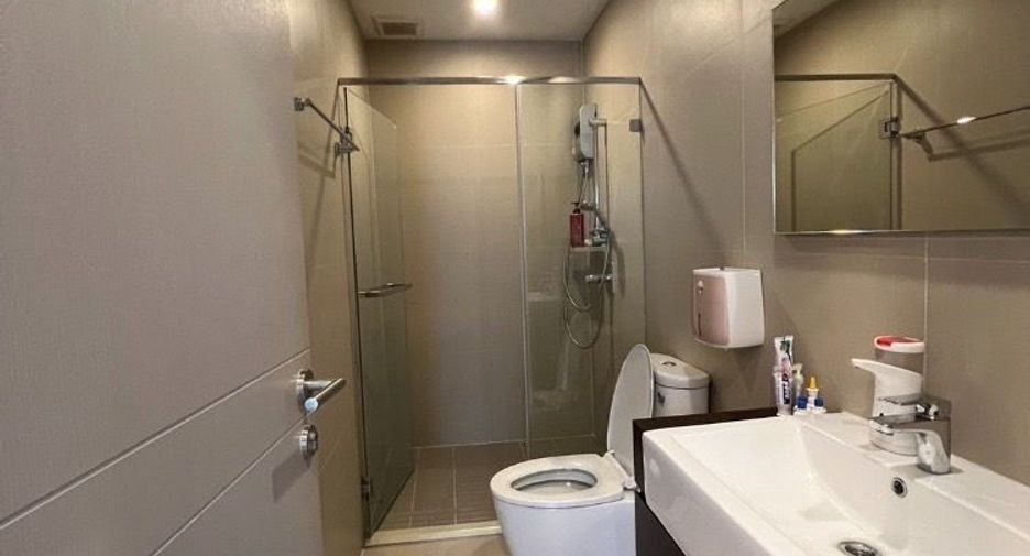Reihenhaus zur Miete mit 3 Zimmer in Yan Nawa, Bangkok