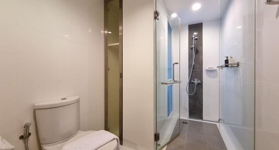 Condo en alquiler de 2 habitaciones en Watthana, Bangkok