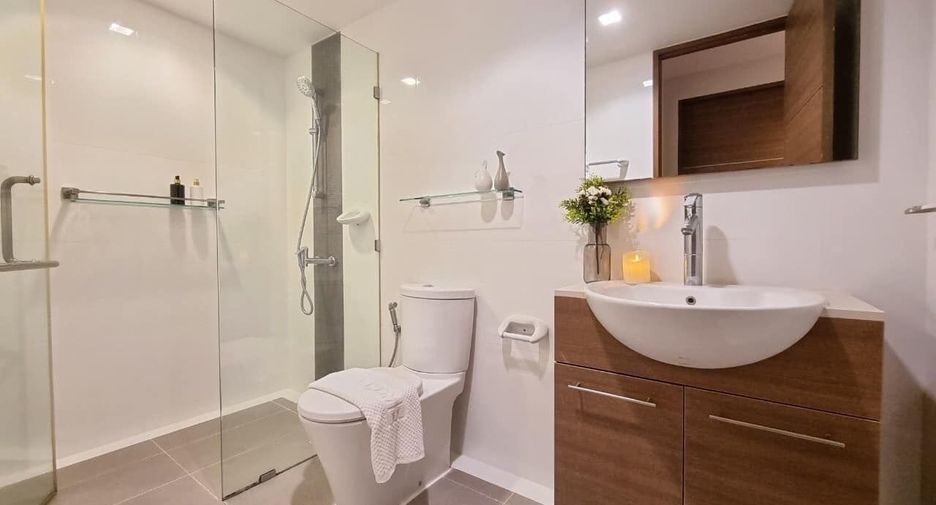 Condo en alquiler de 2 habitaciones en Watthana, Bangkok