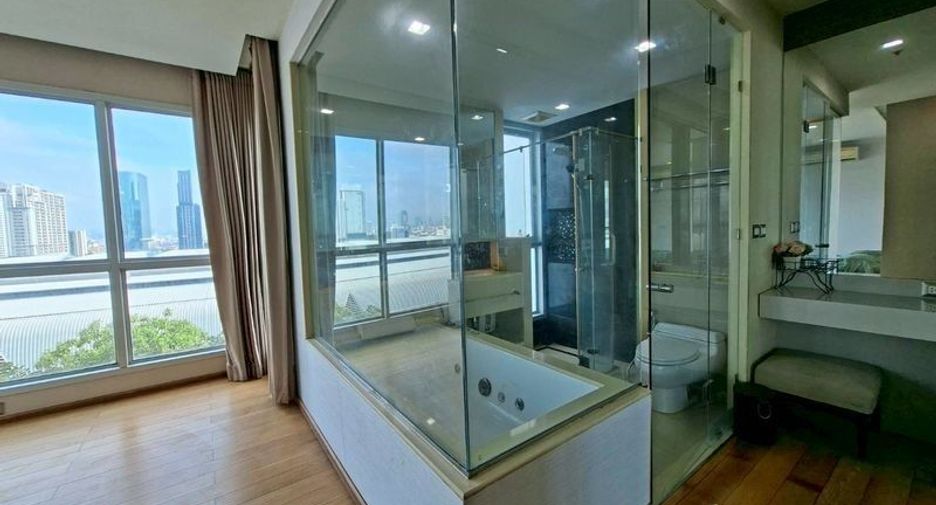 À vendre et à louer 2 chambres condo à Watthana, Bangkok