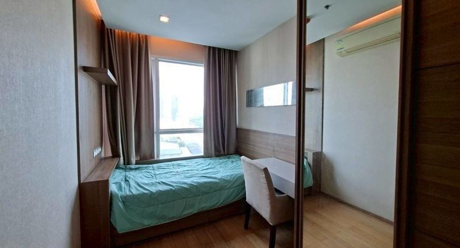 À vendre et à louer 2 chambres condo à Watthana, Bangkok