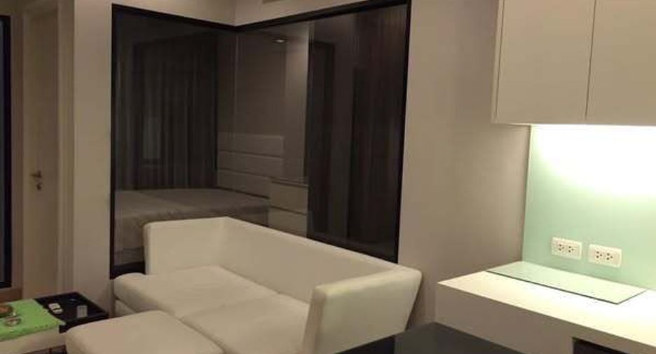 For rent 1 bed condo in Khlong San, Bangkok