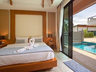 À louer 2 chambres villa à Mueang Phuket, Phuket