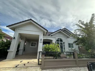 Casa en venta de 3 habitaciones en Thalang, Phuket