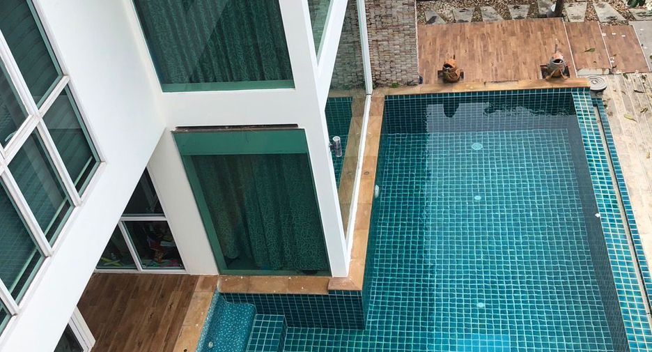 À vendre 4 chambres villa à Mueang Phuket, Phuket