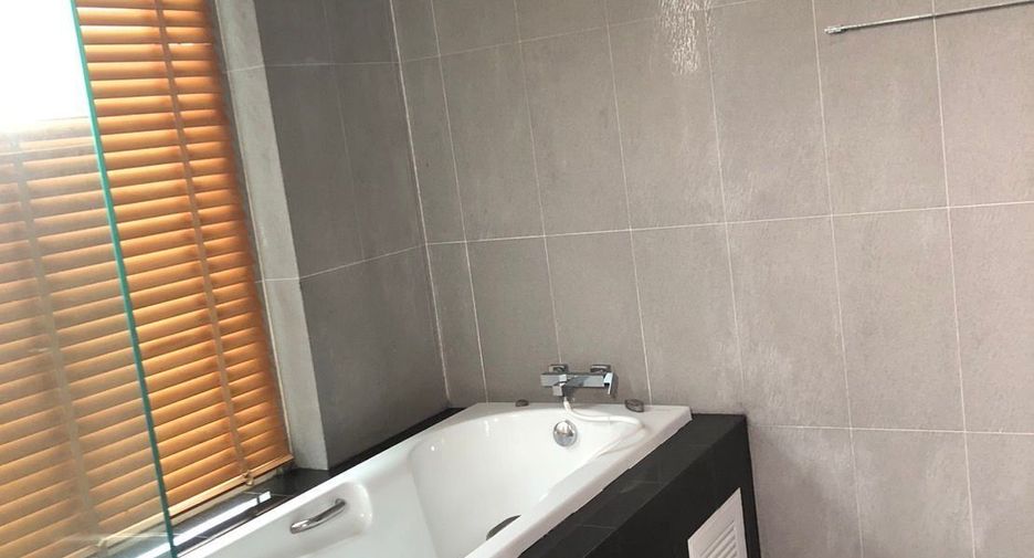 À vendre 4 chambres villa à Mueang Phuket, Phuket
