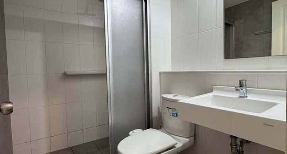 For sale and for rent 1 bed condo in Yan Nawa, Bangkok