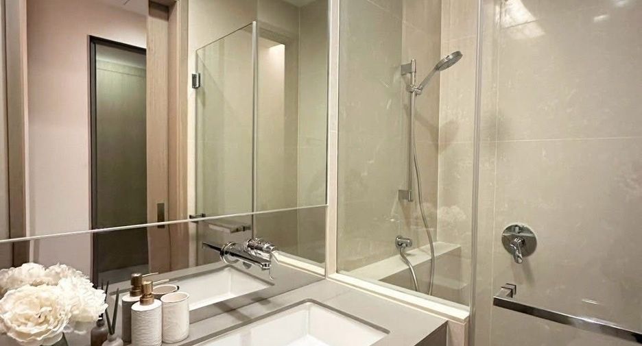 For rent 1 bed condo in Watthana, Bangkok