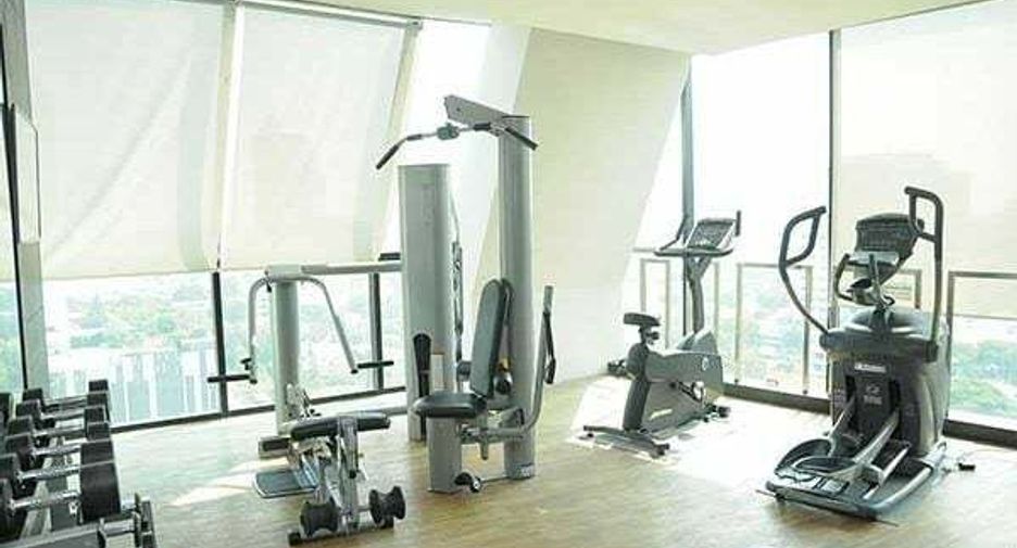 For rent 2 bedrooms condo in Watthana, Bangkok