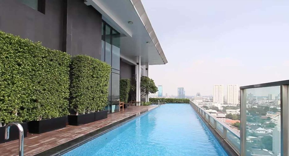 Condo en alquiler de 2 habitaciones en Watthana, Bangkok