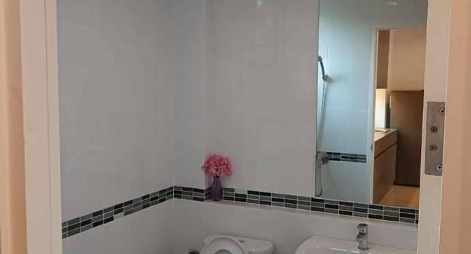 For sale 2 bedrooms townhouse in Lat Krabang, Bangkok