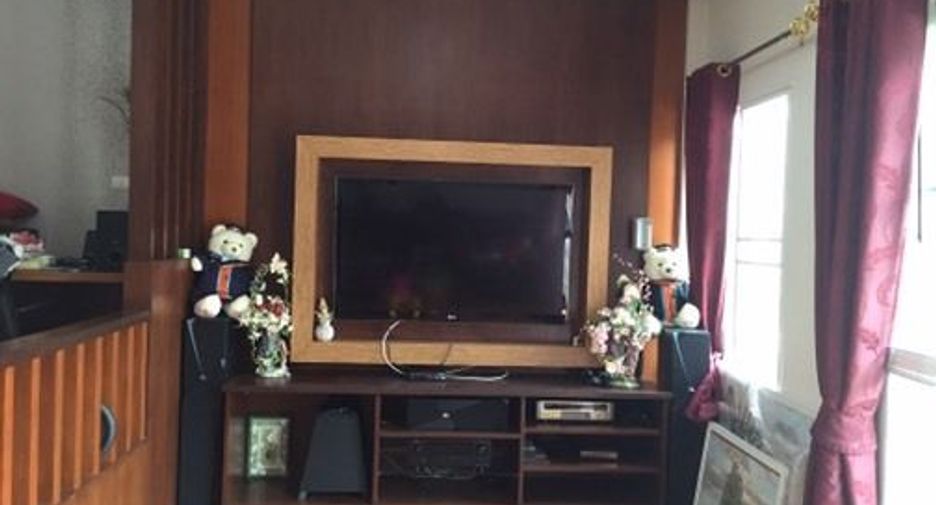 Casa adosada en venta de 3 habitaciones en Chatuchak, Bangkok