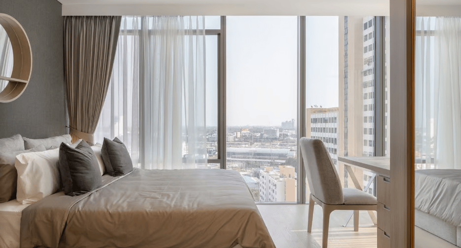 For rent 2 bedrooms condo in Khlong Toei, Bangkok