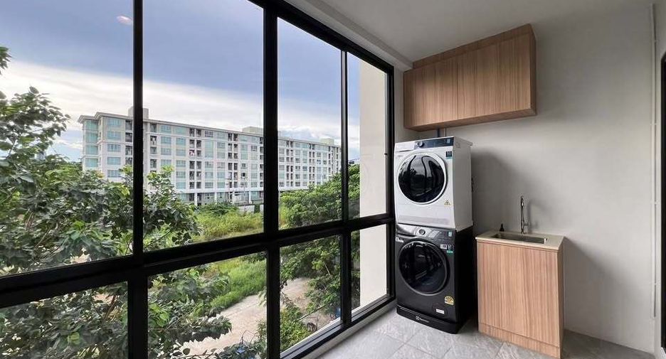 Casa adosada en venta de 3 habitaciones en Yan Nawa, Bangkok