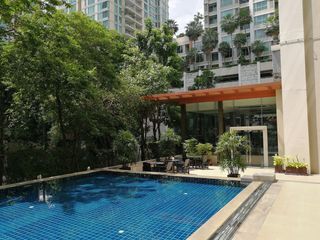 À louer 2 chambres condo à Pathum Wan, Bangkok