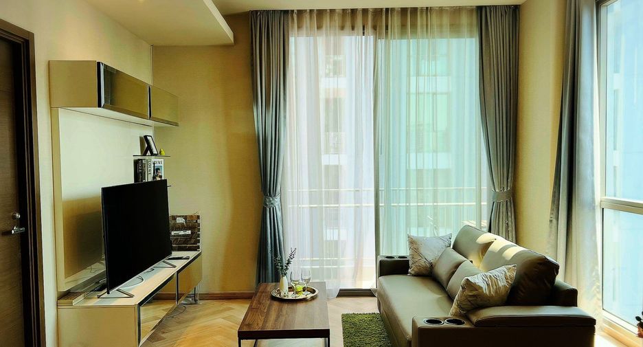 Condo en alquiler de 1 habitaciones en Bang Na, Bangkok