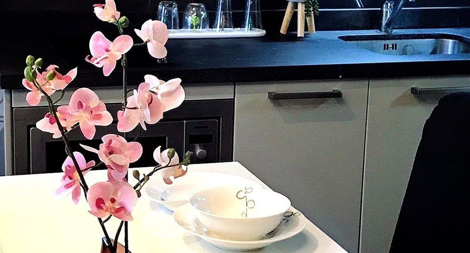 Condo en alquiler de 1 habitaciones en Bang Na, Bangkok