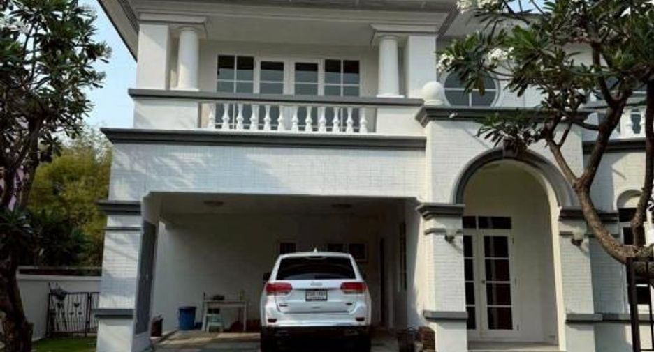For sale 4 ベッドルーム house in Bang Khen, Bangkok