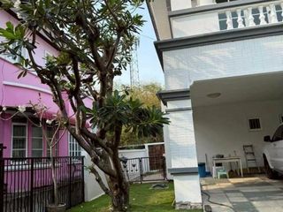 For sale 4 bedrooms house in Bang Khen, Bangkok