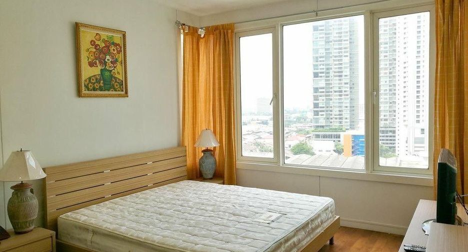 For rent 1 bed condo in Khlong Toei, Bangkok