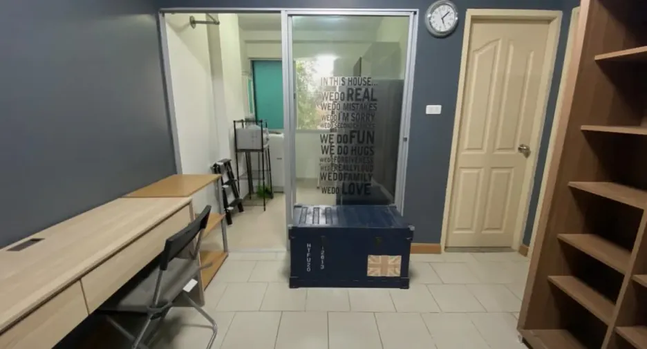 For rent 1 bed condo in Huai Khwang, Bangkok
