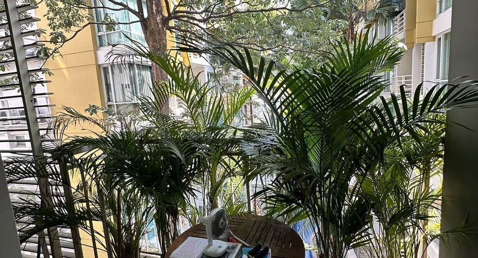 Wohnung zur Miete mit 2 Zimmer in Khlong Toei, Bangkok