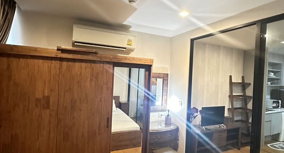 For rent 1 bed condo in Sathon, Bangkok