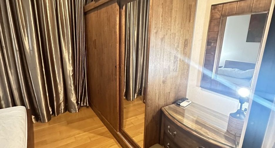 For rent 1 bed condo in Sathon, Bangkok