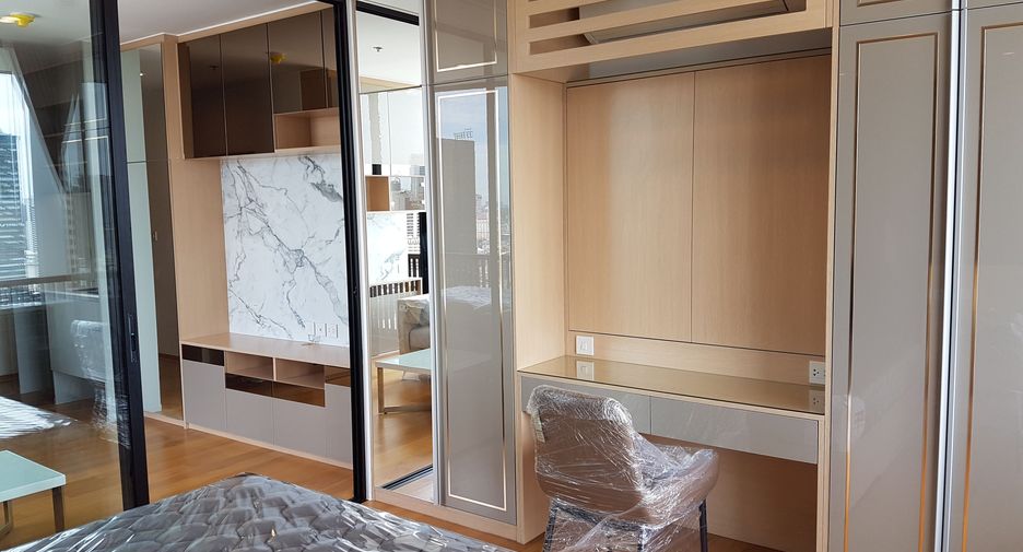 For rent 1 bed condo in Sathon, Bangkok