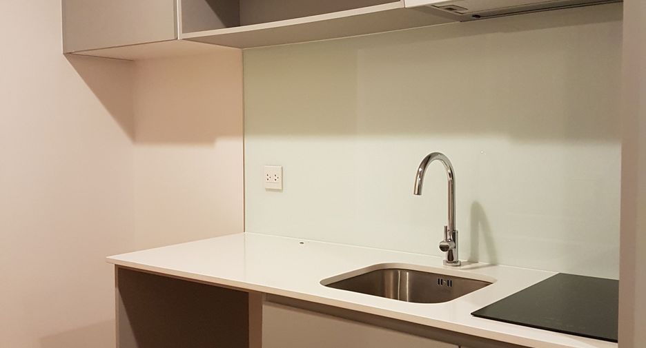 For rent 1 bed condo in Sathon, Bangkok