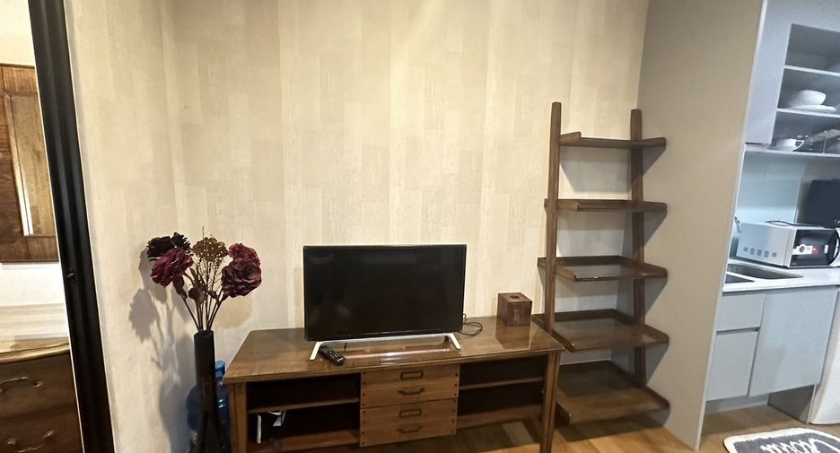 For rent 1 bed condo in Sathon, Bangkok