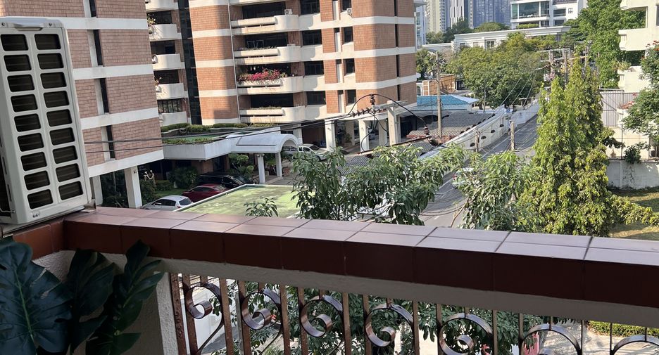 Apartamento en alquiler de 1 habitaciones en Watthana, Bangkok