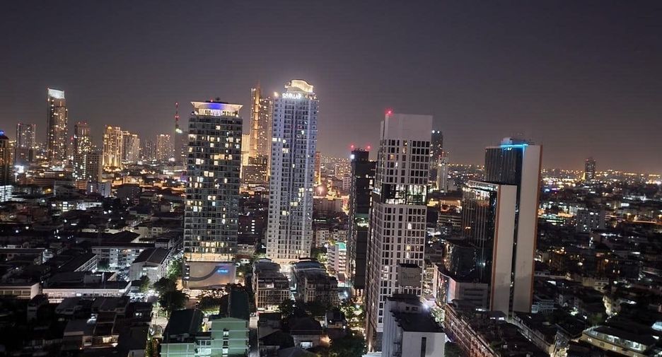 For rent studio condo in Bang Rak, Bangkok