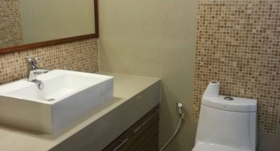 Продажа 2 спальни кондо в Щаттхана, Бангкок