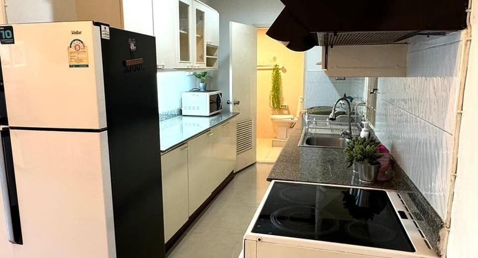 Продажа и аренда 1 кровать кондо в Кхлонг Тоеи, Бангкок