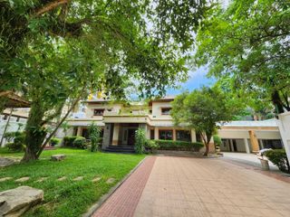 For rent 8 bedrooms house in Mueang Phuket, Phuket