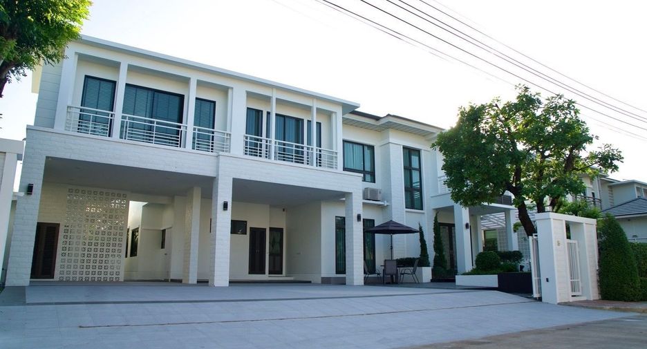 Haus zur Miete mit 4 Zimmer in Lat Krabang, Bangkok