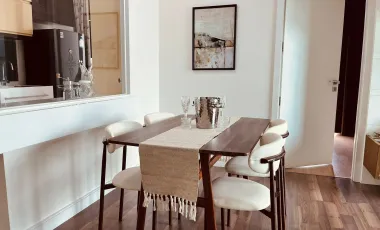 Condo en alquiler de 2 habitaciones en Phra Khanong, Bangkok