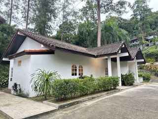 For rent 2 bedrooms villa in Mueang Phuket, Phuket
