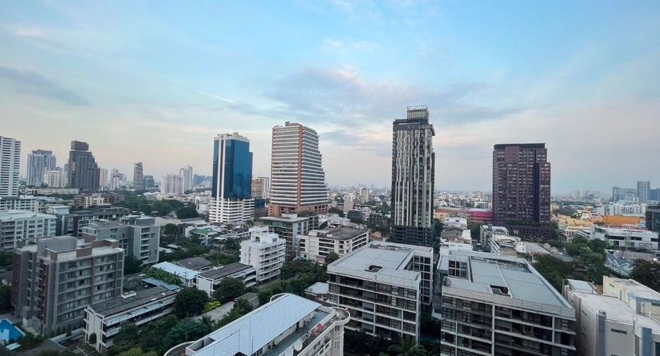 À louer 1 chambre condo à Khlong Toei, Bangkok