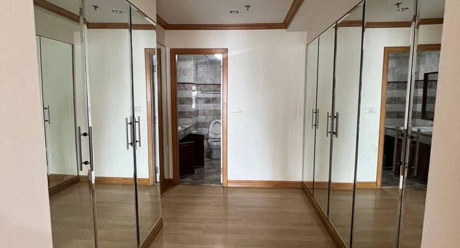 出租 3 卧室 公寓 在 沙吞, 曼谷