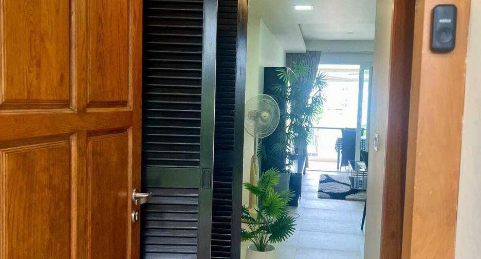 For rent 2 bedrooms condo in Mueang Phuket, Phuket