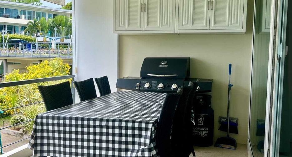 For rent 2 bedrooms condo in Mueang Phuket, Phuket