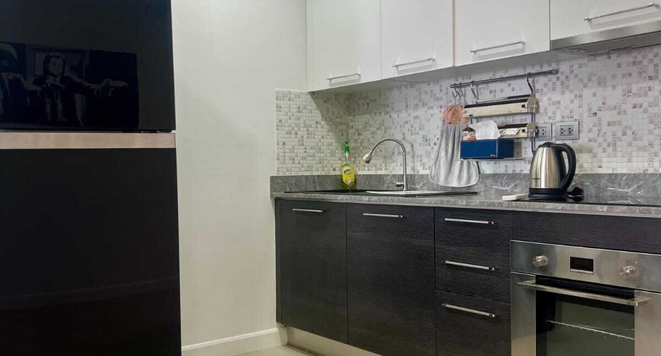 For rent 2 bedrooms condo in Mueang Phuket, Phuket