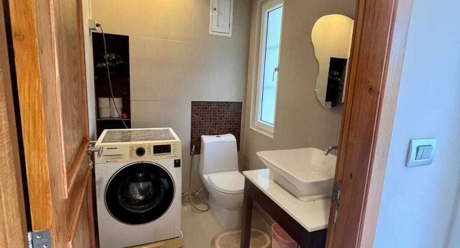 For rent 2 bedrooms condo in Mueang Phuket, Phuket