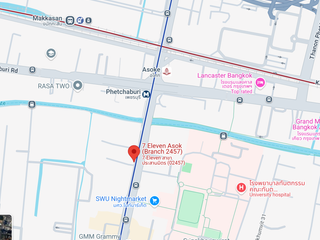 For sale 5 bedrooms retail Space in Watthana, Bangkok