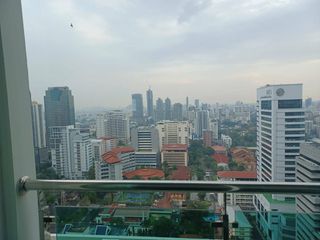 For sale 2 bedrooms condo in Watthana, Bangkok