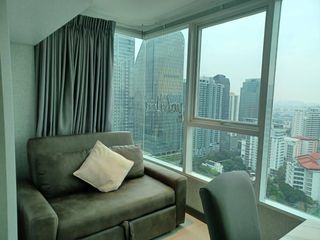 For sale 2 bedrooms condo in Watthana, Bangkok